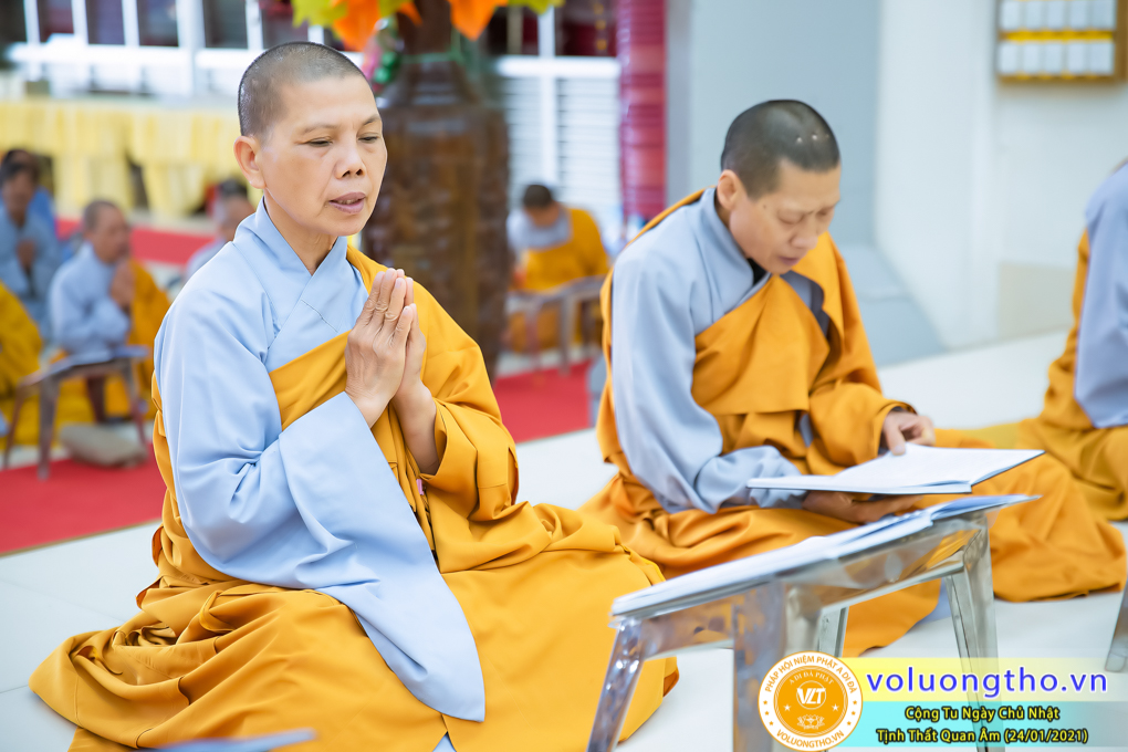 hinh-anh-cong-tu-chu-nhat-ngay-24-01-2021-chua-quan-the-am-duc-trong-lam-dong-15.jpg