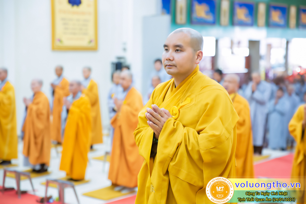 hinh-anh-cong-tu-chu-nhat-ngay-24-01-2021-chua-quan-the-am-duc-trong-lam-dong-28.jpg