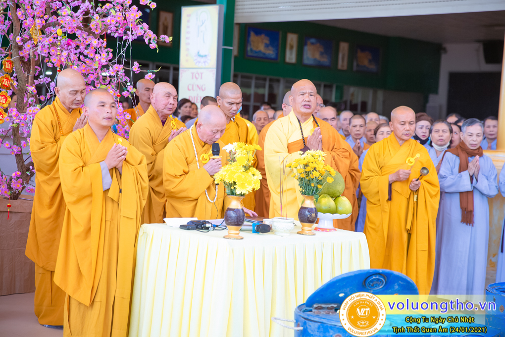 hinh-anh-cong-tu-chu-nhat-ngay-24-01-2021-chua-quan-the-am-duc-trong-lam-dong-42.jpg