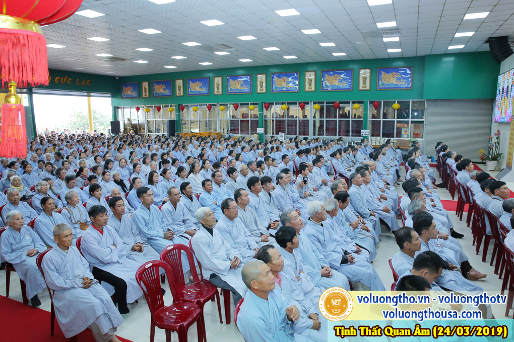 hinh-anh-cong-tu-chu-nhat-ngay-24-03-2019-chua-quan-the-am-duc-trong-lam-dong-13.jpg
