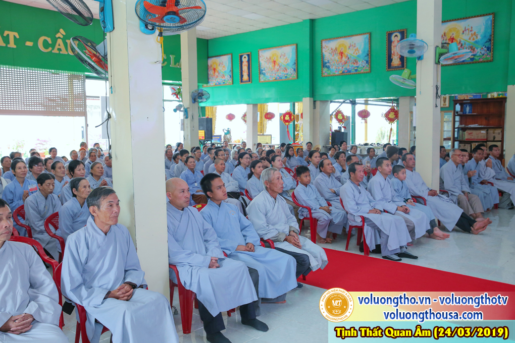 hinh-anh-cong-tu-chu-nhat-ngay-24-03-2019-chua-quan-the-am-duc-trong-lam-dong-16.jpg