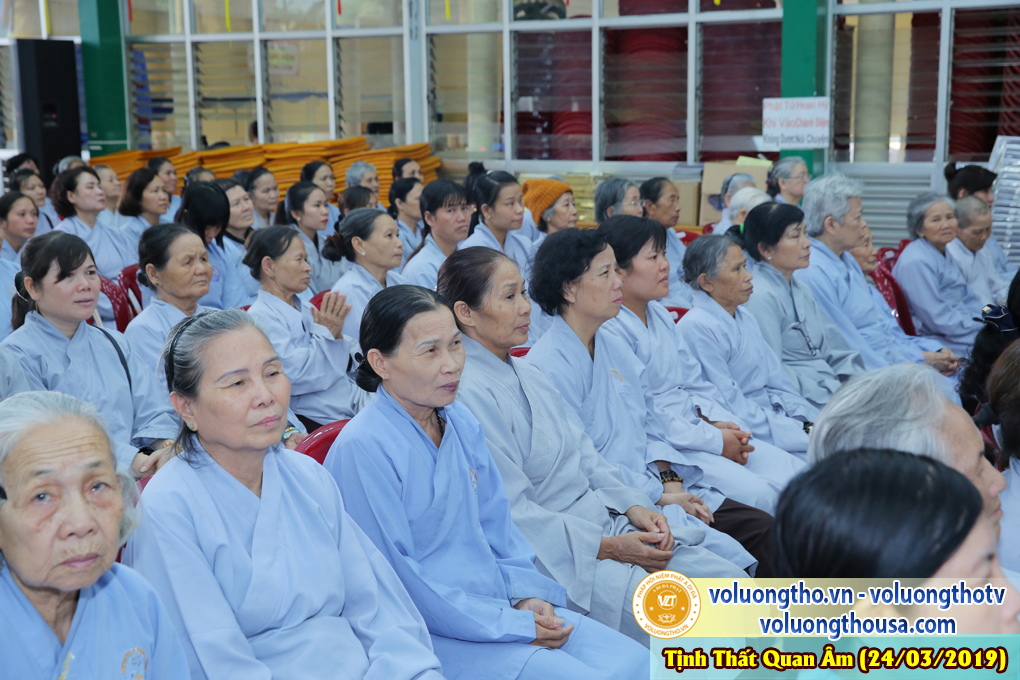 hinh-anh-cong-tu-chu-nhat-ngay-24-03-2019-chua-quan-the-am-duc-trong-lam-dong-18.jpg