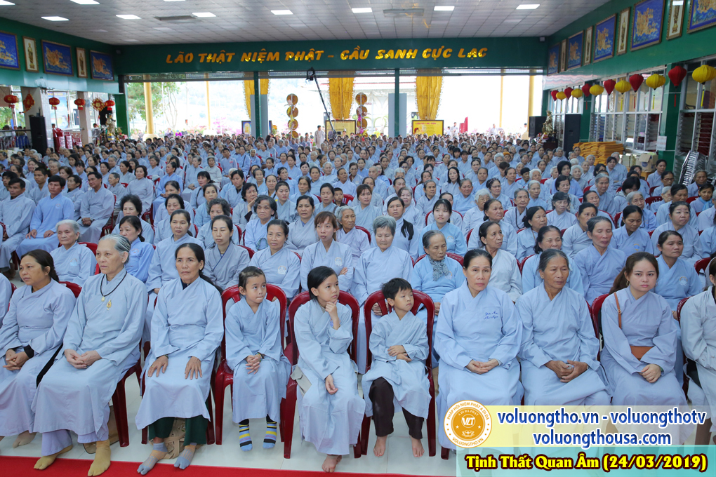 hinh-anh-cong-tu-chu-nhat-ngay-24-03-2019-chua-quan-the-am-duc-trong-lam-dong-21.jpg