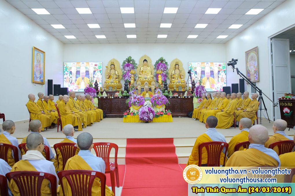 hinh-anh-cong-tu-chu-nhat-ngay-24-03-2019-chua-quan-the-am-duc-trong-lam-dong-22.jpg