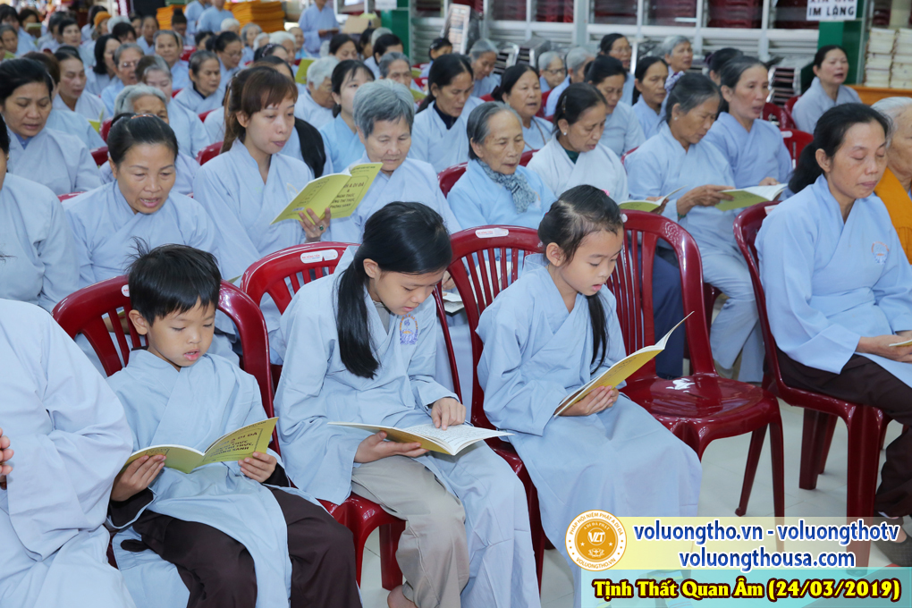 hinh-anh-cong-tu-chu-nhat-ngay-24-03-2019-chua-quan-the-am-duc-trong-lam-dong-23.jpg