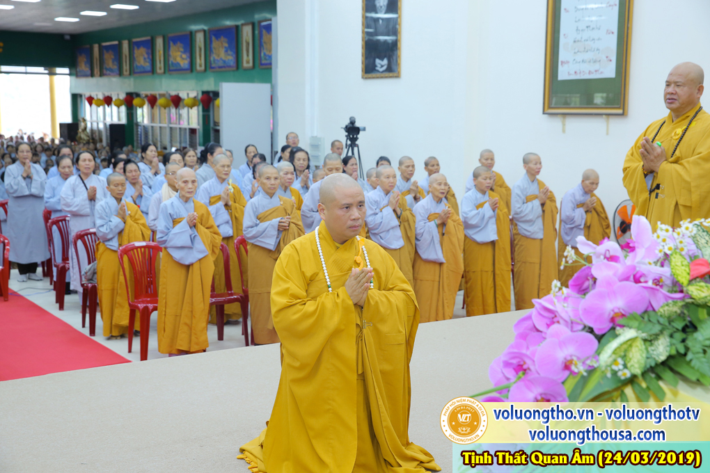 hinh-anh-cong-tu-chu-nhat-ngay-24-03-2019-chua-quan-the-am-duc-trong-lam-dong-3.jpg