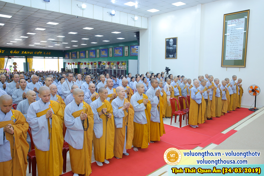 hinh-anh-cong-tu-chu-nhat-ngay-24-03-2019-chua-quan-the-am-duc-trong-lam-dong-6.jpg