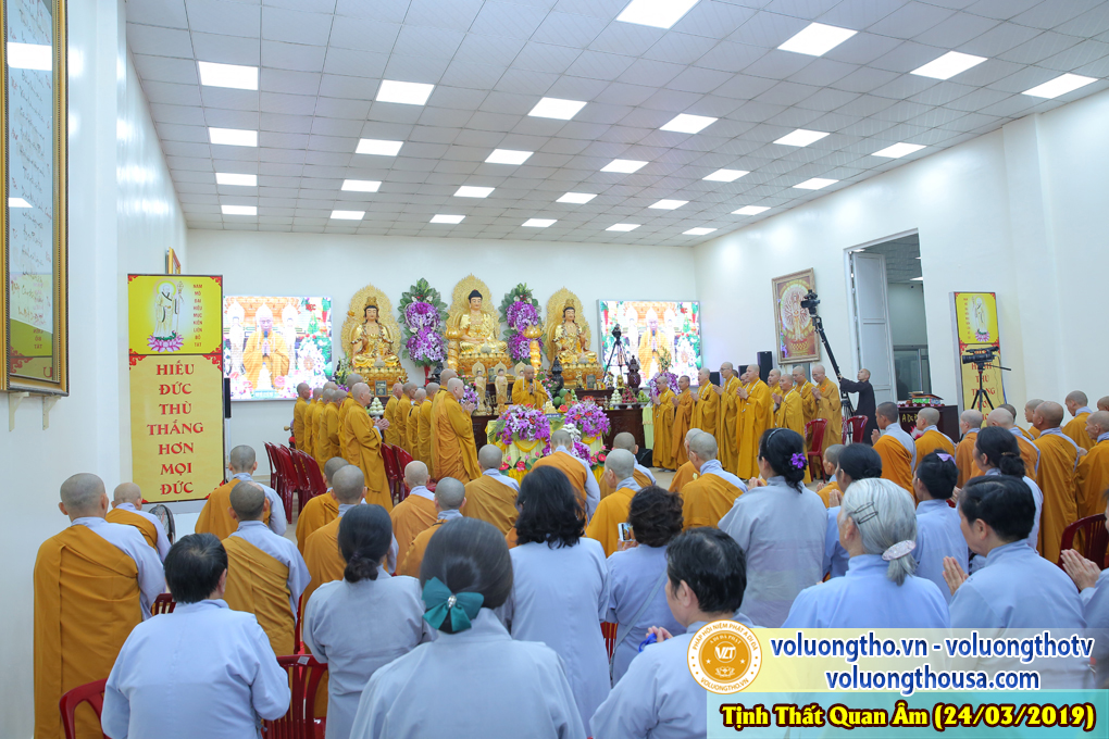hinh-anh-cong-tu-chu-nhat-ngay-24-03-2019-chua-quan-the-am-duc-trong-lam-dong-9.jpg