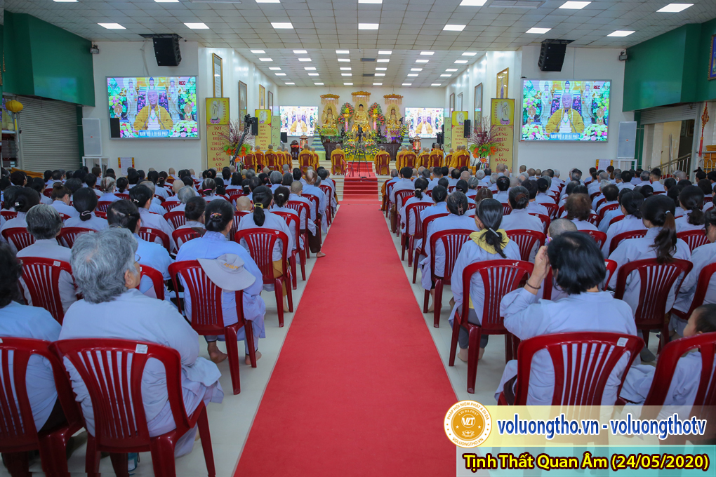hinh-anh-cong-tu-chu-nhat-ngay-24-05-2020-chua-quan-the-am-duc-trong-lam-dong-17.jpg
