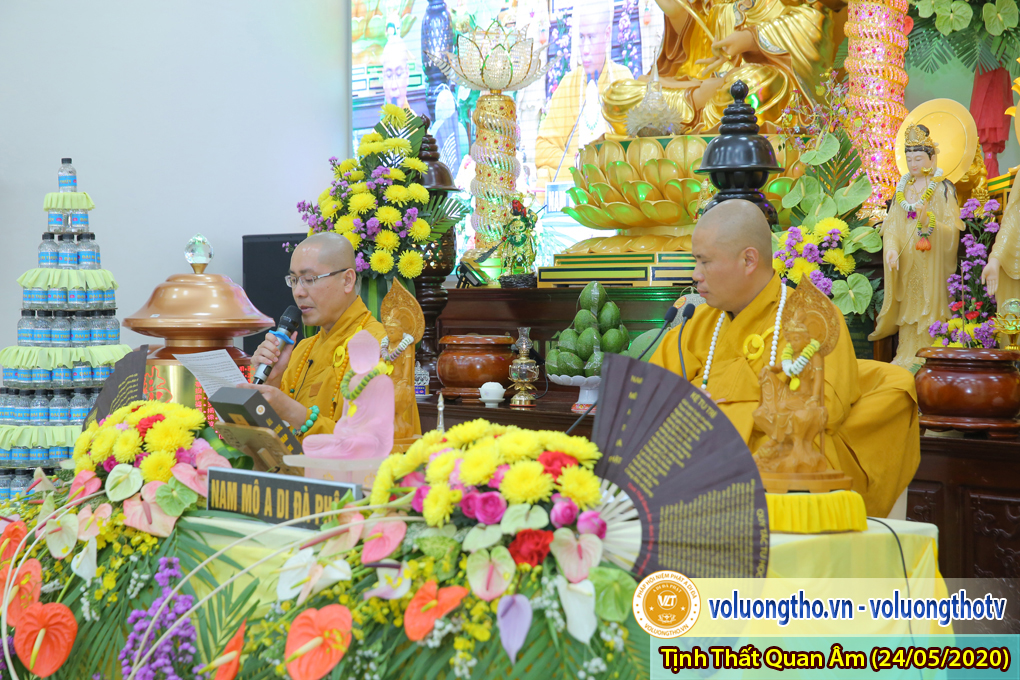 hinh-anh-cong-tu-chu-nhat-ngay-24-05-2020-chua-quan-the-am-duc-trong-lam-dong-24.jpg
