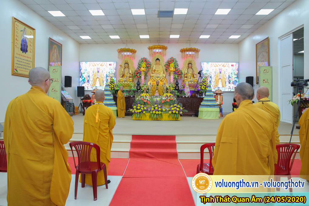 hinh-anh-cong-tu-chu-nhat-ngay-24-05-2020-chua-quan-the-am-duc-trong-lam-dong-4.jpg