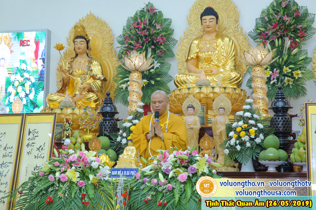 hinh-anh-cong-tu-chu-nhat-ngay-26-05-2019-chua-quan-the-am-duc-trong-lam-dong-29.jpg