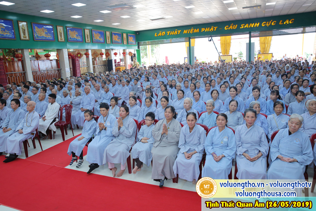 hinh-anh-cong-tu-chu-nhat-ngay-26-05-2019-chua-quan-the-am-duc-trong-lam-dong-5.jpg