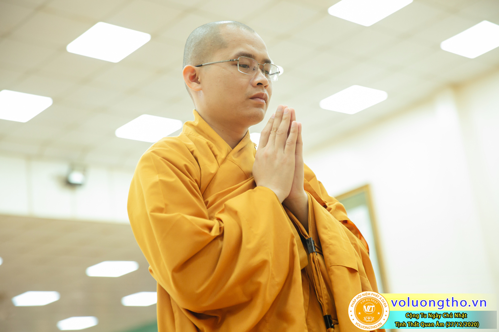 hinh-anh-cong-tu-chu-nhat-ngay-27-12-2020-chua-quan-the-am-duc-trong-lam-dong-20.jpg