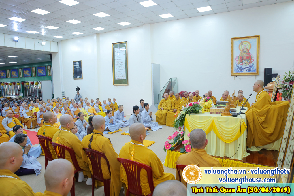 hinh-anh-cong-tu-chu-nhat-ngay-30-06-2019-chua-quan-the-am-duc-trong-lam-dong-17.jpg