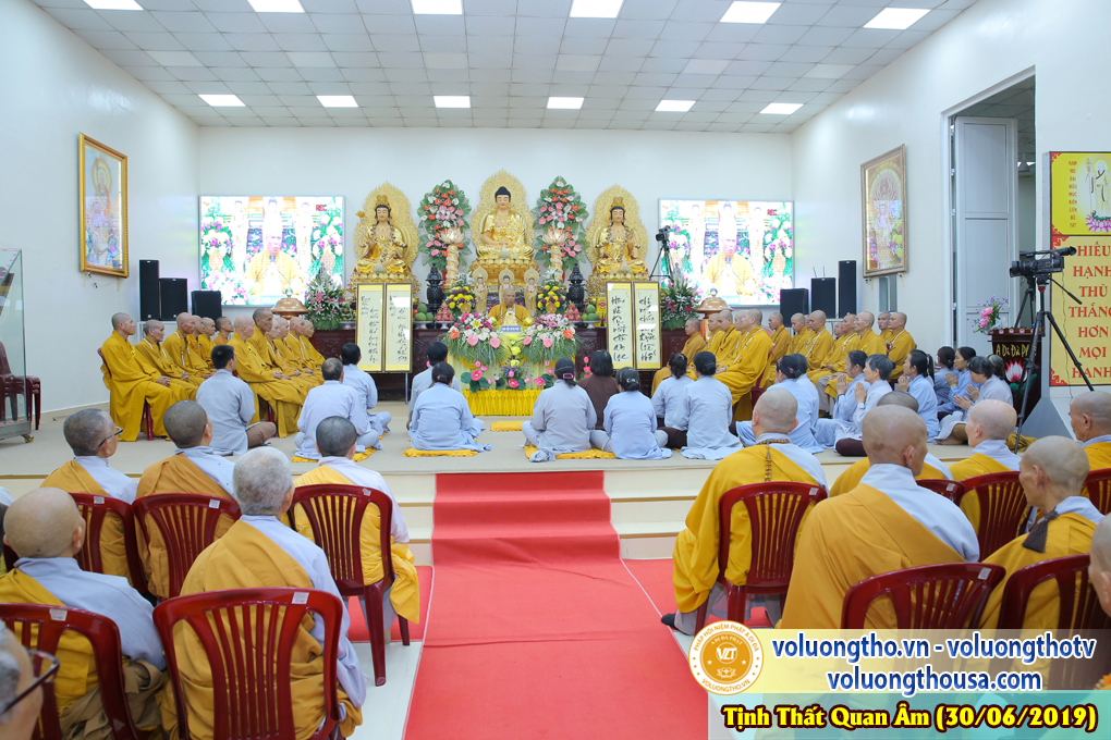 hinh-anh-cong-tu-chu-nhat-ngay-30-06-2019-chua-quan-the-am-duc-trong-lam-dong-19.jpg