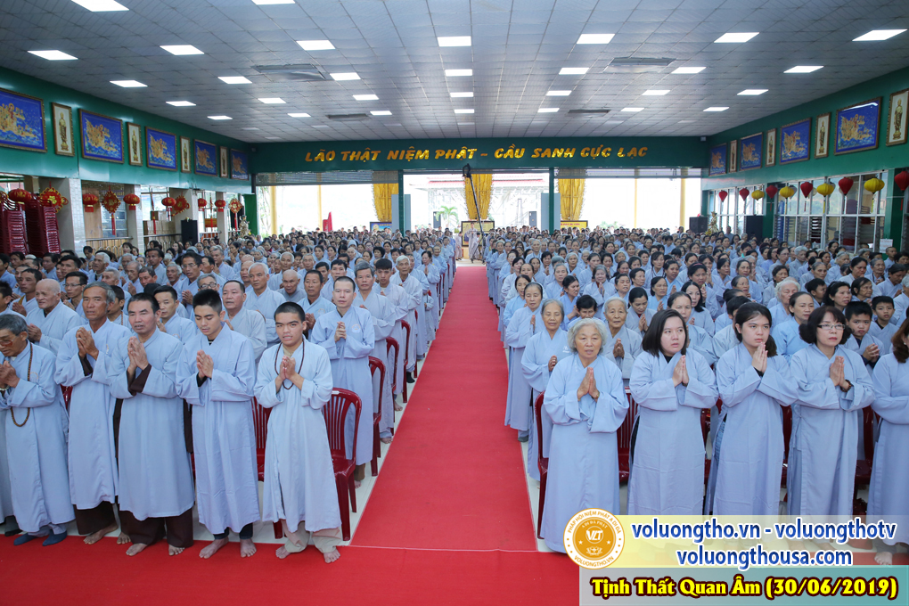 hinh-anh-cong-tu-chu-nhat-ngay-30-06-2019-chua-quan-the-am-duc-trong-lam-dong-3.jpg