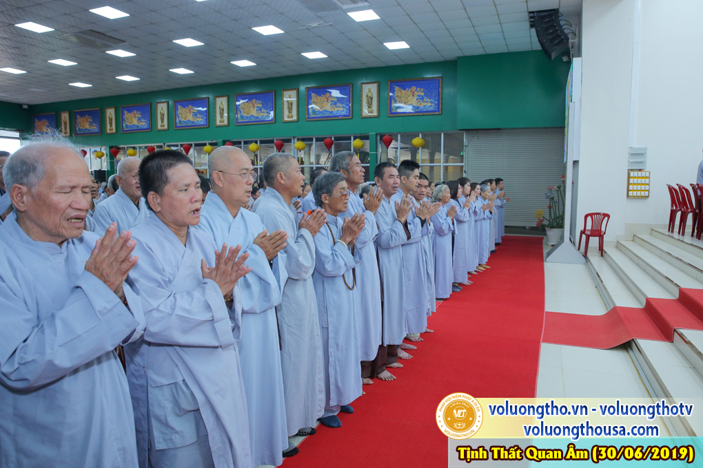 hinh-anh-cong-tu-chu-nhat-ngay-30-06-2019-chua-quan-the-am-duc-trong-lam-dong-33.jpg