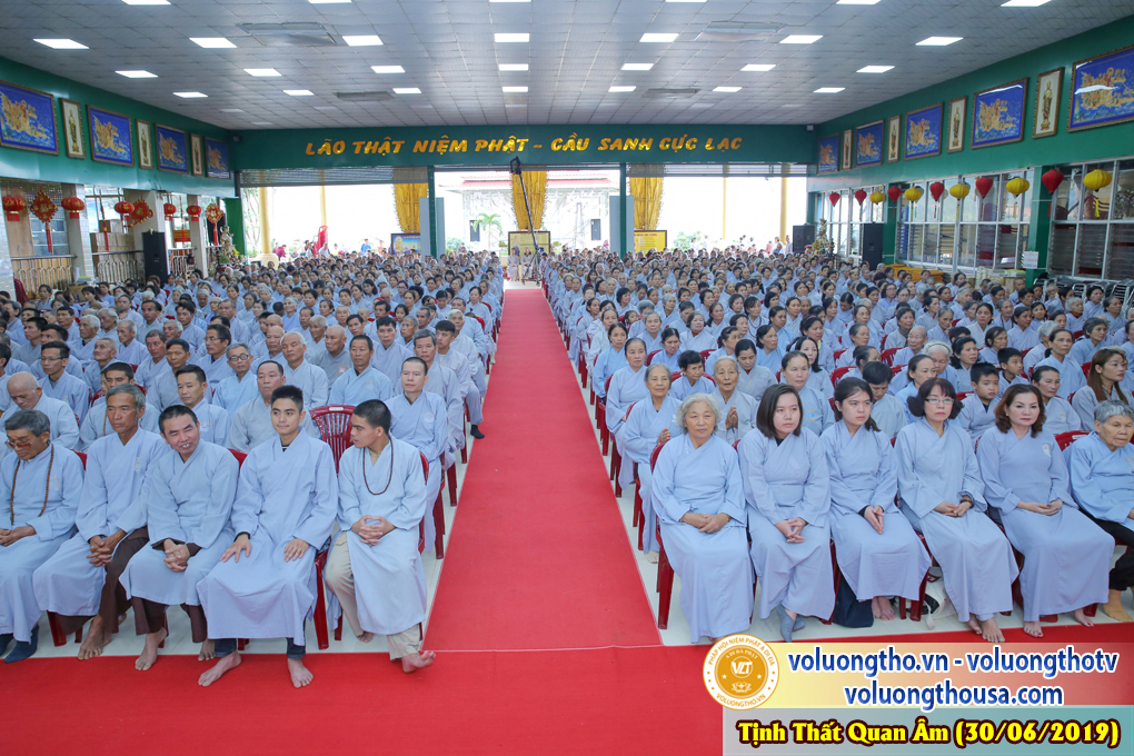 hinh-anh-cong-tu-chu-nhat-ngay-30-06-2019-chua-quan-the-am-duc-trong-lam-dong-9.jpg