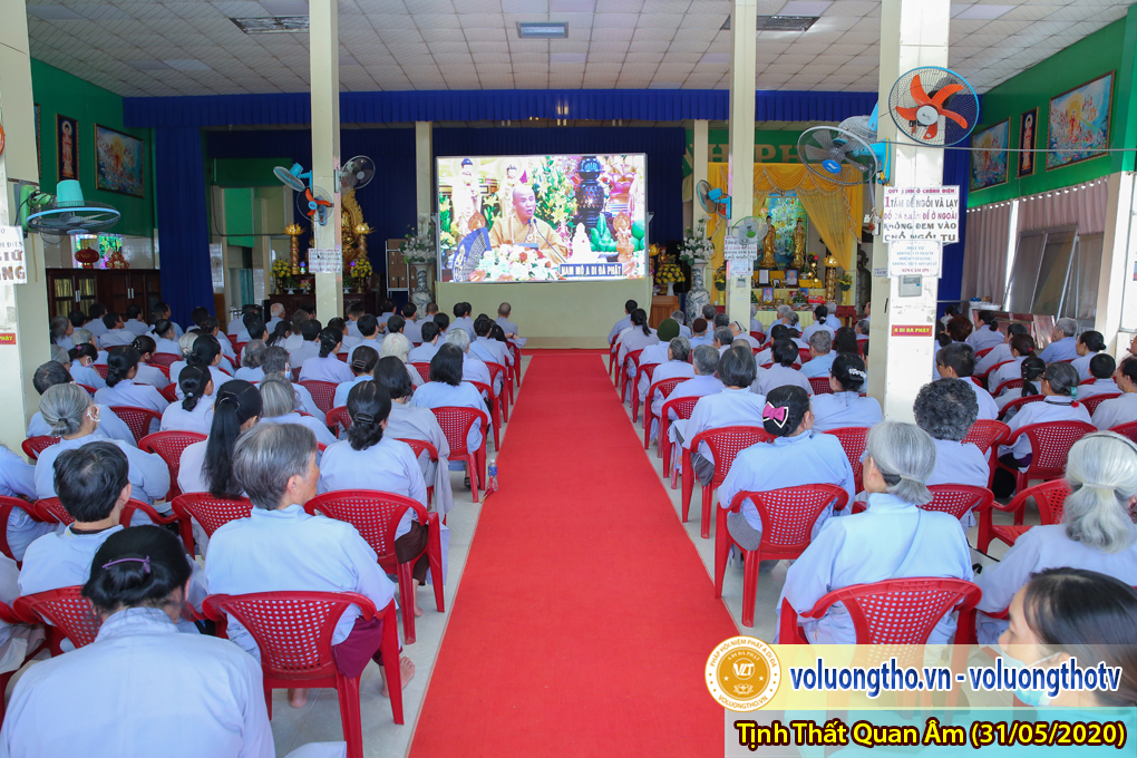 hinh-anh-cong-tu-chu-nhat-ngay-31-05-2020-chua-quan-the-am-duc-trong-lam-dong-16.jpg