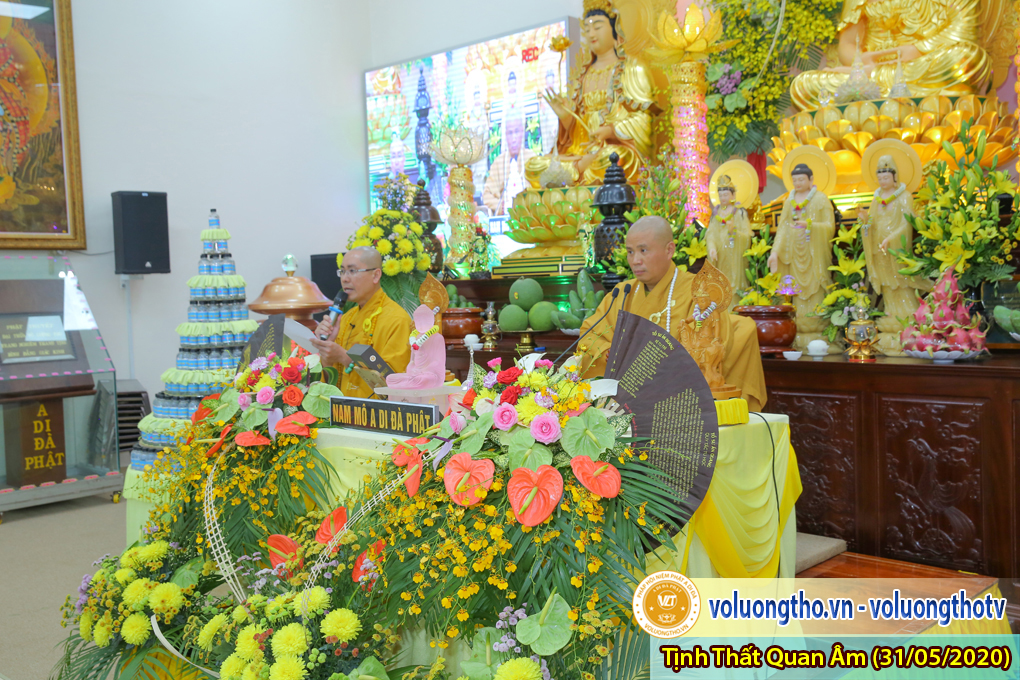 hinh-anh-cong-tu-chu-nhat-ngay-31-05-2020-chua-quan-the-am-duc-trong-lam-dong-20.jpg