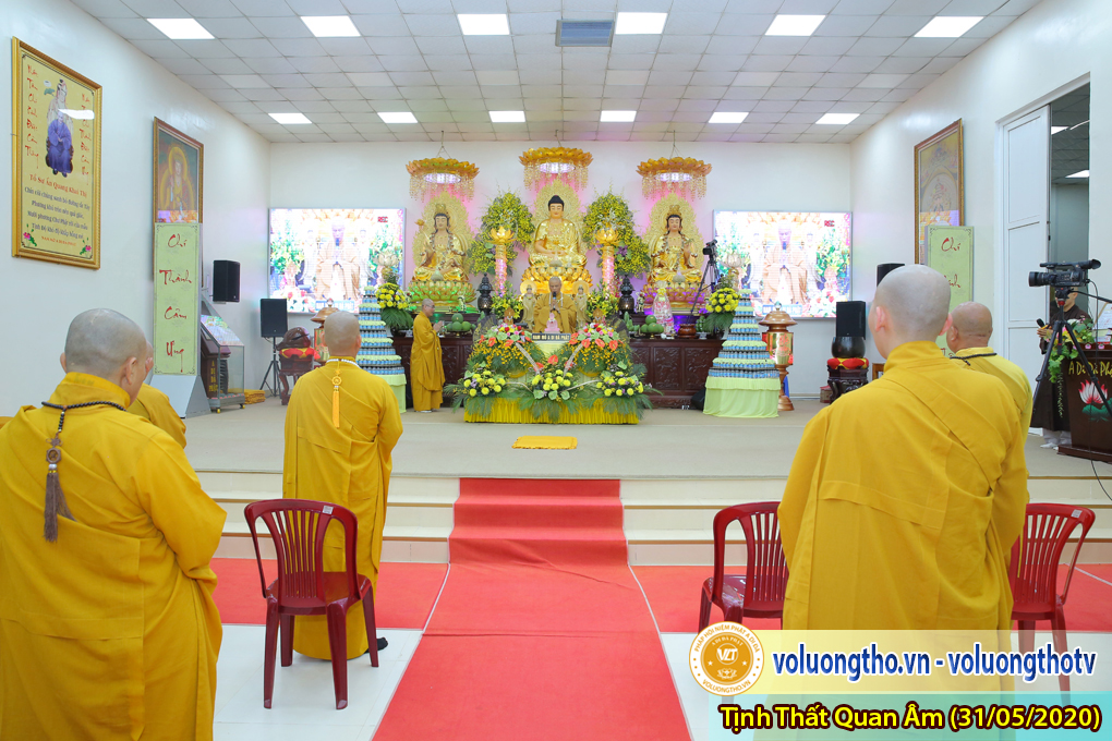 hinh-anh-cong-tu-chu-nhat-ngay-31-05-2020-chua-quan-the-am-duc-trong-lam-dong-4.jpg