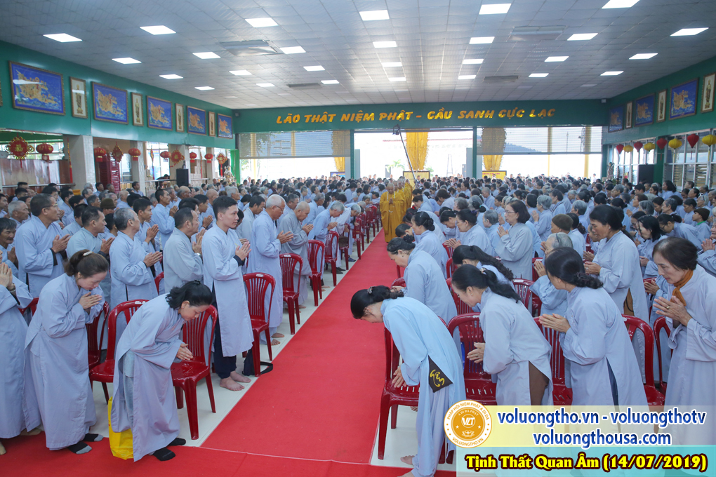 hinh-anh-cung-duong-trai-tang-ngay-14-07-2019-chua-quan-the-am-duc-trong-lam-dong-1.jpg