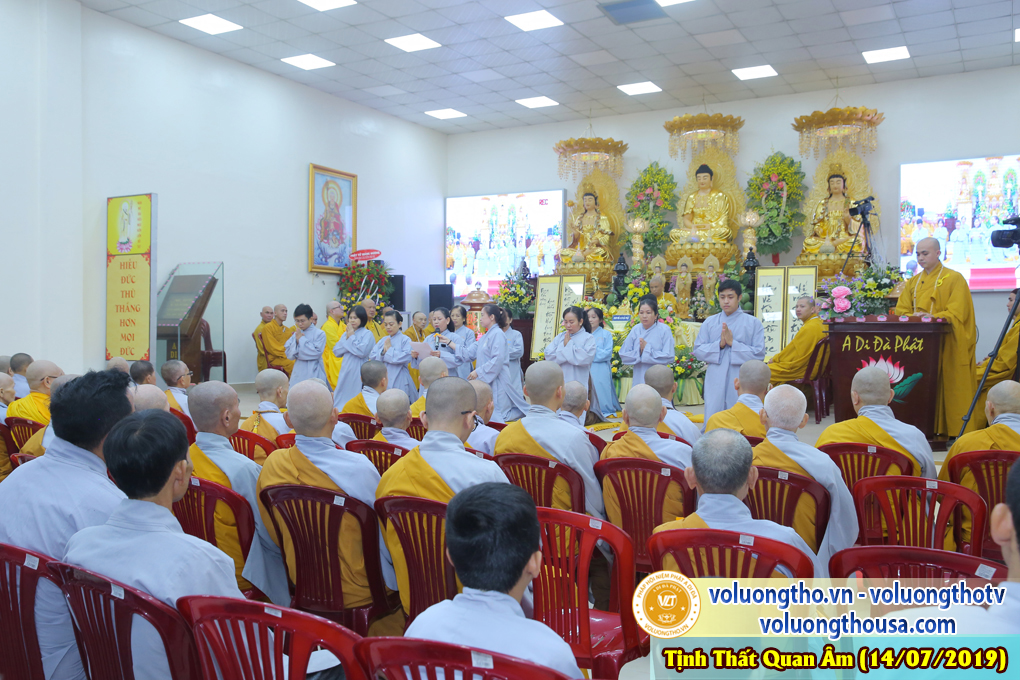 hinh-anh-cung-duong-trai-tang-ngay-14-07-2019-chua-quan-the-am-duc-trong-lam-dong-2.jpg