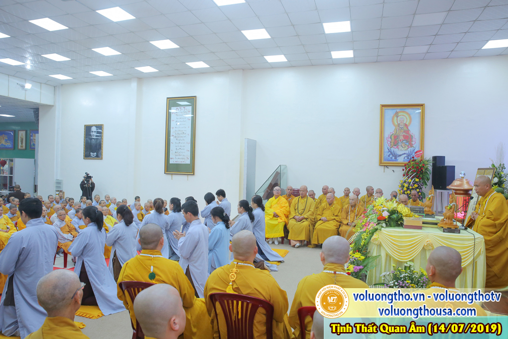 hinh-anh-cung-duong-trai-tang-ngay-14-07-2019-chua-quan-the-am-duc-trong-lam-dong-4.jpg