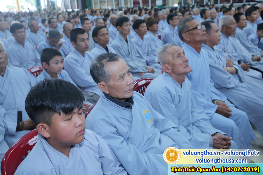 hinh-anh-cung-duong-trai-tang-ngay-14-07-2019-chua-quan-the-am-duc-trong-lam-dong-7.jpg