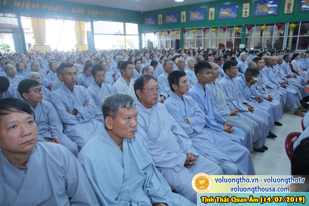 hinh-anh-cung-duong-trai-tang-ngay-14-07-2019-chua-quan-the-am-duc-trong-lam-dong-8.jpg