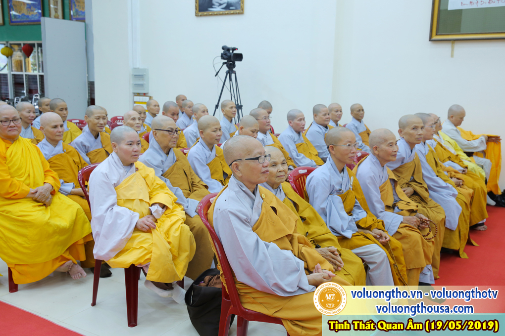 hinh-anh-cung-duong-trai-tang-ngay-19-05-2019-chua-quan-the-am-duc-trong-lam-dong-15.jpg