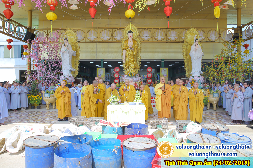 hinh-anh-cung-duong-trai-tang-ngay-24-02-2019-chua-quan-the-am-duc-trong-lam-dong-23.jpg