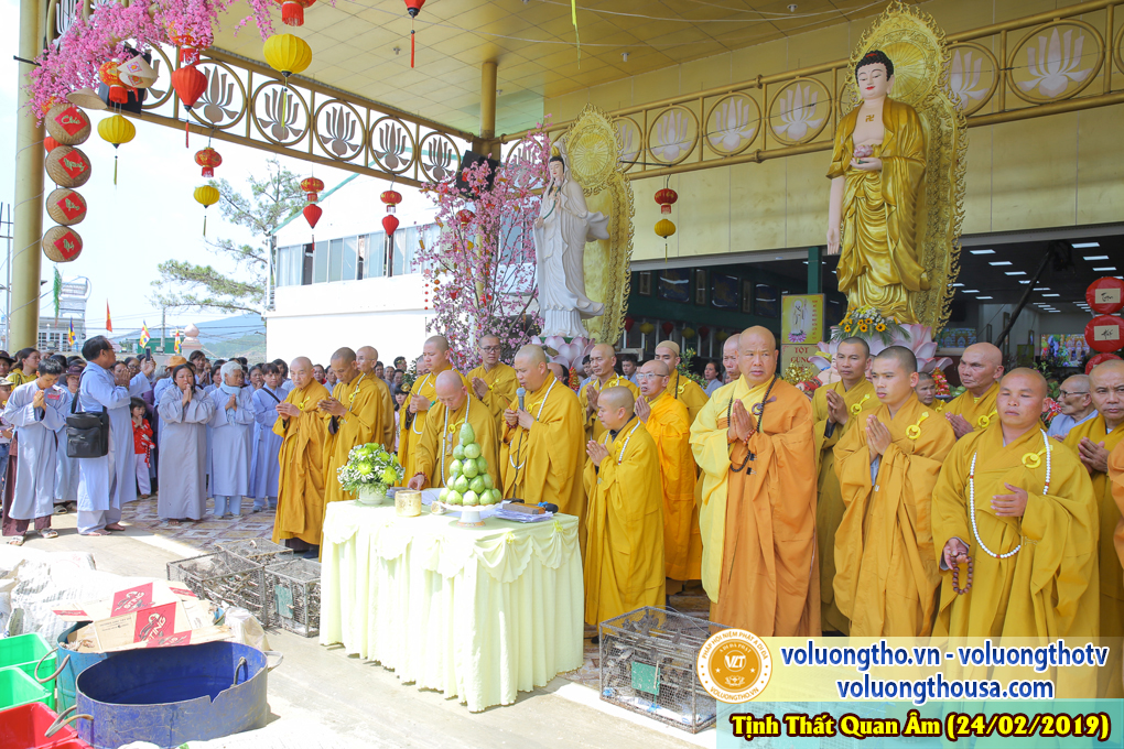 hinh-anh-cung-duong-trai-tang-ngay-24-02-2019-chua-quan-the-am-duc-trong-lam-dong-24.jpg