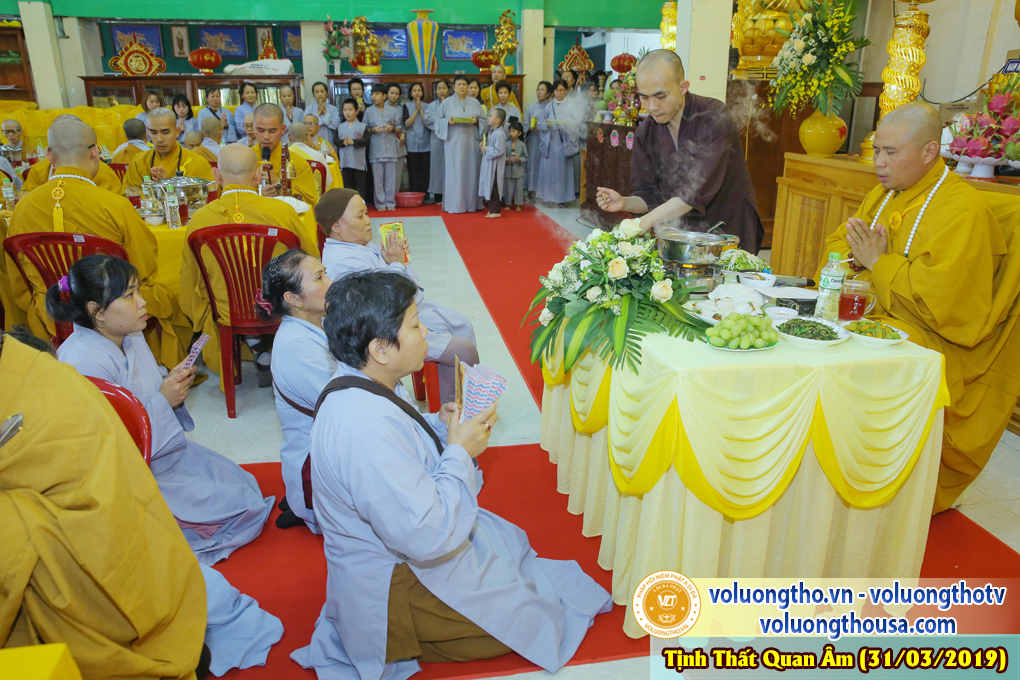 hinh-anh-cung-duong-trai-tang-ngay-31-03-2019-chua-quan-the-am-duc-trong-lam-dong-24.jpg