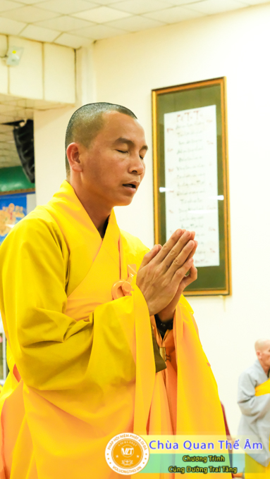 hinh-anh-cung-duong-trai-tang-ngay-8-5-2022-chua-quan-the-am-duc-trong-lam-dong-16.jpg