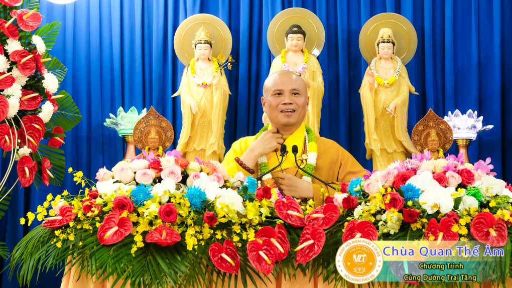 hinh-anh-cung-duong-trai-tang-ngay-8-5-2022-chua-quan-the-am-duc-trong-lam-dong-46.jpg