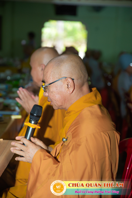 hinh-anh-cung-duong-trai-tang-tai-to-dinh-huong-nghiem-ngay-29-05-2022-chua-quan-the-am-duc-trong-lam-dong-41.jpg