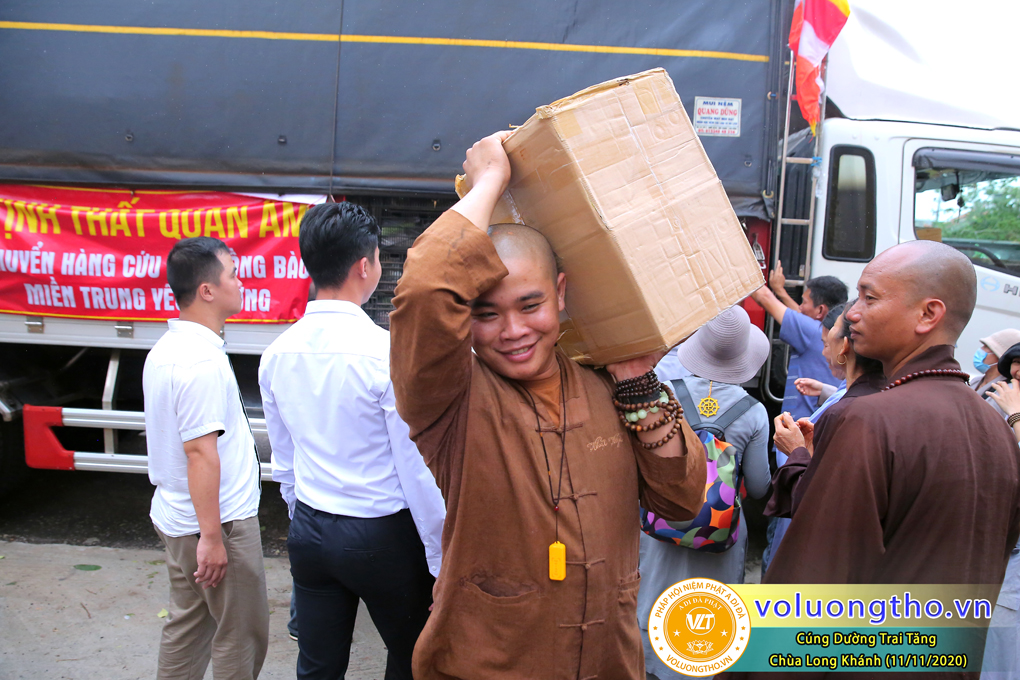 hinh-anh-cung-duong-trai-tang-tai-to-dinh-long-khanh-tp-quy-nhon-chua-tinh-hoi-ngay-11-11-2020-chua-quan-the-am-duc-trong-lam-dong-3.jpg