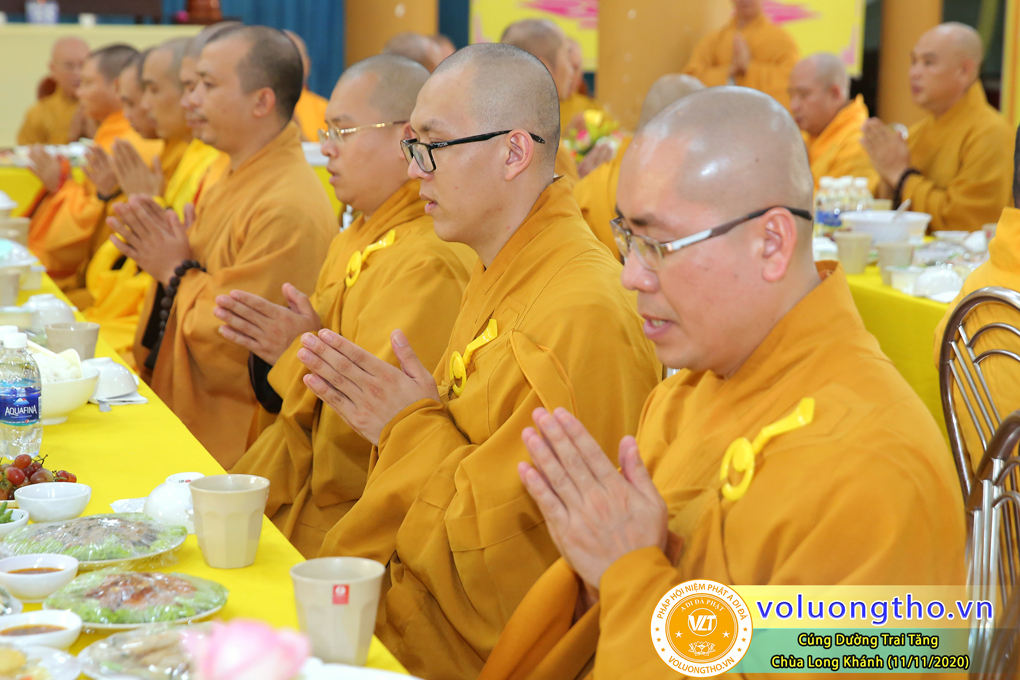 hinh-anh-cung-duong-trai-tang-tai-to-dinh-long-khanh-tp-quy-nhon-chua-tinh-hoi-ngay-11-11-2020-chua-quan-the-am-duc-trong-lam-dong-32.jpg