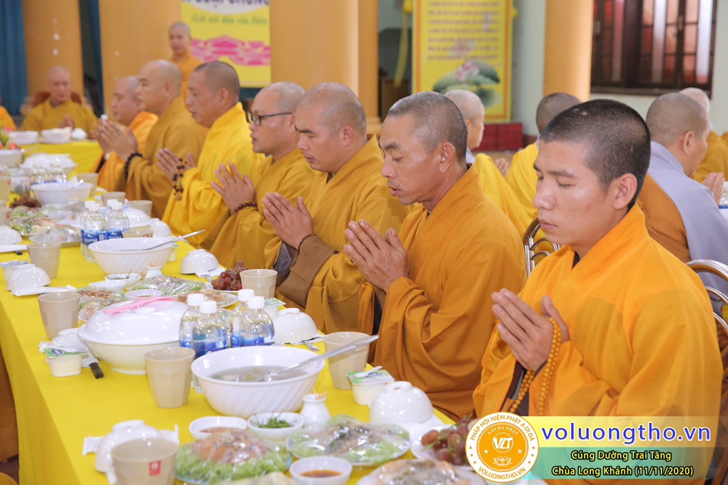 hinh-anh-cung-duong-trai-tang-tai-to-dinh-long-khanh-tp-quy-nhon-chua-tinh-hoi-ngay-11-11-2020-chua-quan-the-am-duc-trong-lam-dong-33.jpg