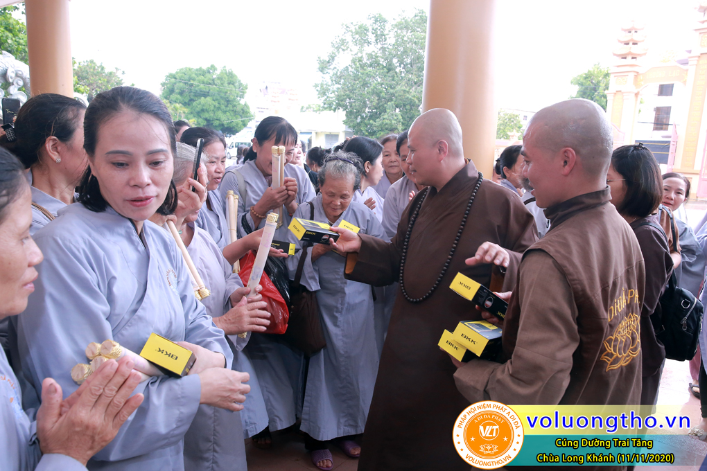 hinh-anh-cung-duong-trai-tang-tai-to-dinh-long-khanh-tp-quy-nhon-chua-tinh-hoi-ngay-11-11-2020-chua-quan-the-am-duc-trong-lam-dong-8.jpg