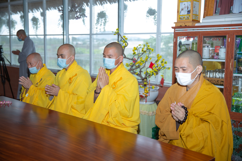 hinh-anh-cung-nghinh-dd-thich-giac-nhan-thuyet-giang-ngay-31-10-2021-chua-quan-the-am-duc-trong-lam-dong-11.jpg