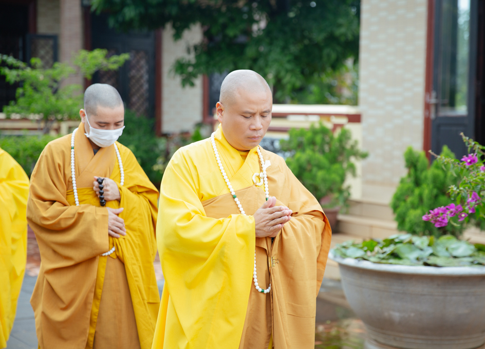 hinh-anh-cung-nghinh-dd-thich-giac-nhan-thuyet-giang-ngay-31-10-2021-chua-quan-the-am-duc-trong-lam-dong-17.jpg