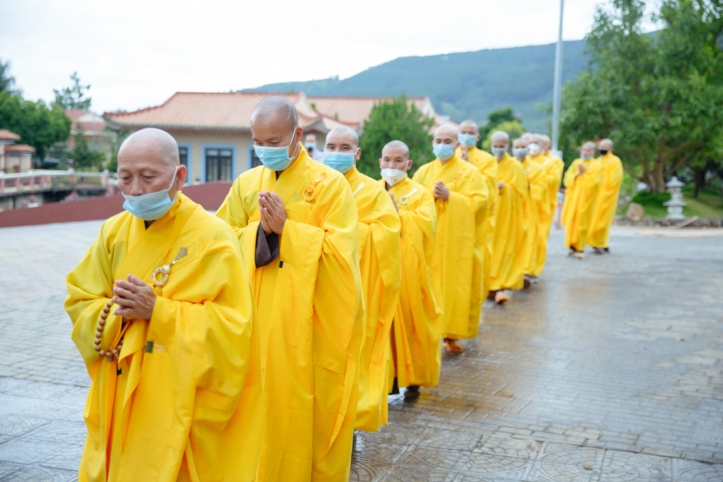 hinh-anh-cung-nghinh-dd-thich-giac-nhan-thuyet-giang-ngay-31-10-2021-chua-quan-the-am-duc-trong-lam-dong-24.jpg