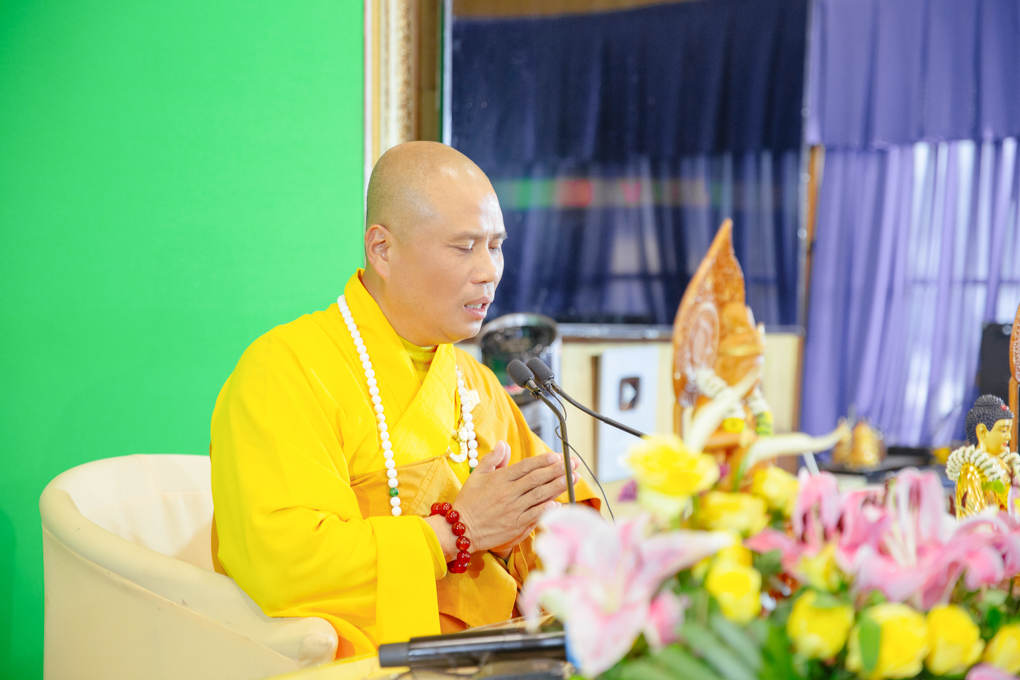 hinh-anh-cung-nghinh-dd-thich-giac-nhan-thuyet-giang-ngay-31-10-2021-chua-quan-the-am-duc-trong-lam-dong-30.jpg