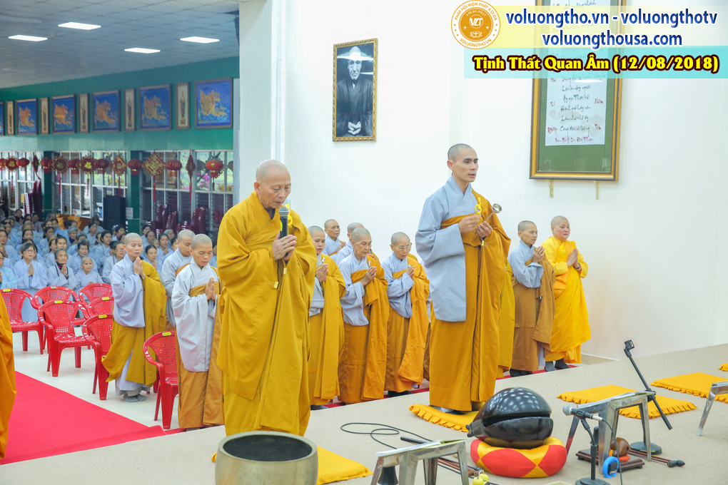 hinh-anh-dai-duc-thich-giac-nhan-thuyet-giang-ngay-12-8-2018-chua-quan-the-am-duc-trong-lam-dong-1.jpg