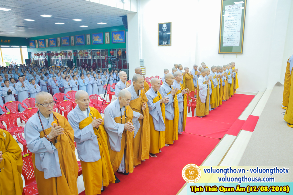 hinh-anh-dai-duc-thich-giac-nhan-thuyet-giang-ngay-12-8-2018-chua-quan-the-am-duc-trong-lam-dong-12.jpg