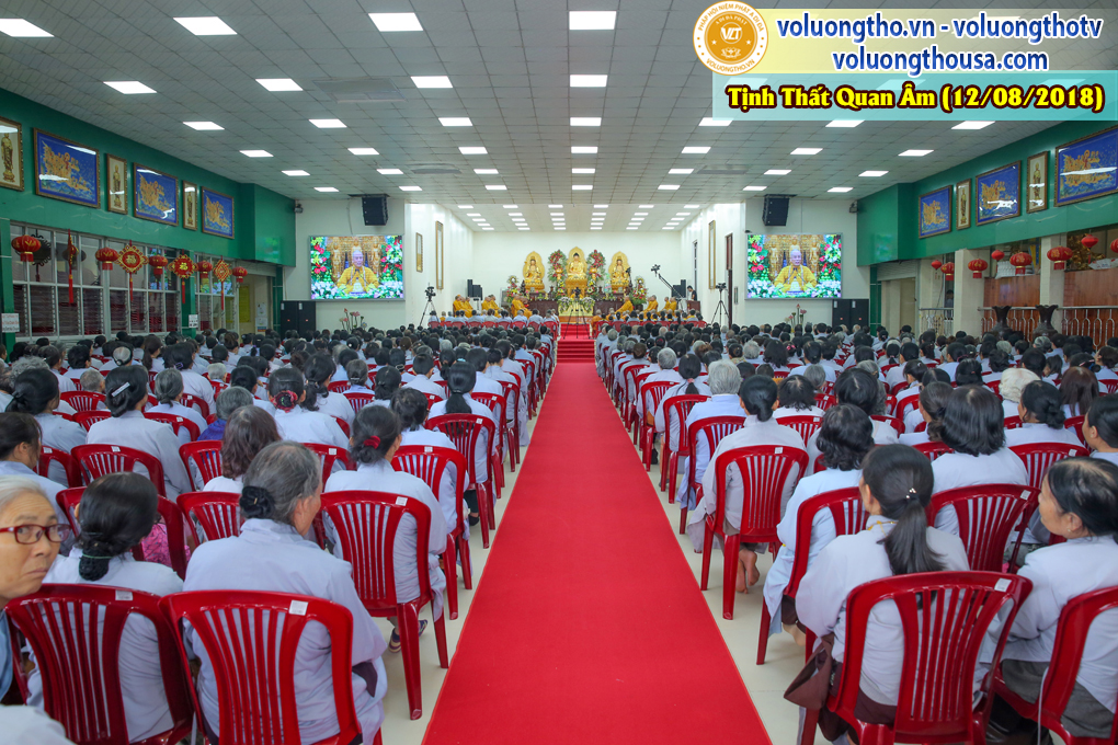 hinh-anh-dai-duc-thich-giac-nhan-thuyet-giang-ngay-12-8-2018-chua-quan-the-am-duc-trong-lam-dong-13.jpg