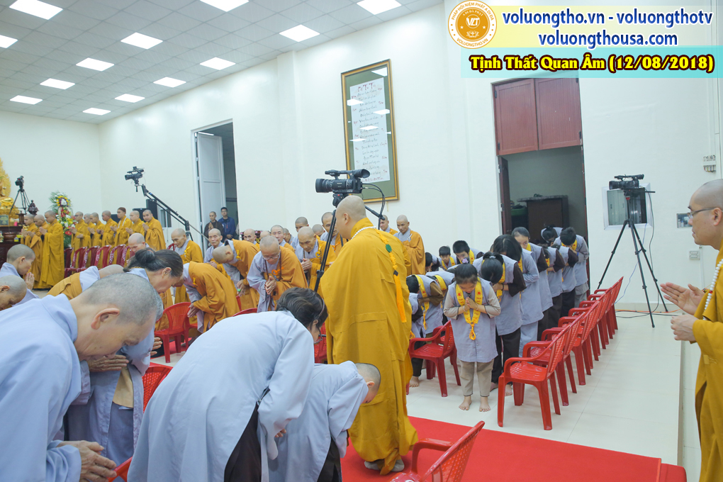 hinh-anh-dai-duc-thich-giac-nhan-thuyet-giang-ngay-12-8-2018-chua-quan-the-am-duc-trong-lam-dong-43.jpg